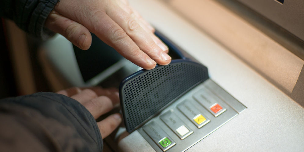 10 Penampakan Saldo ATM Ini Bikin Hati Menangis