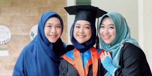 Ungkap Masa Kecil Ria Ricis di Sekolah, Oki Setiana Dewi: Rangking Paling Belakang
