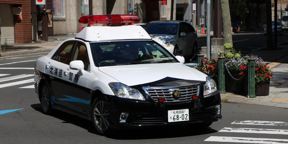 Sejak Kecil Bercita-cita Naik Mobil Polisi Jepang, Cara Pemuda Ini Wujudkan Mimpinya Bikin Jantung Copot