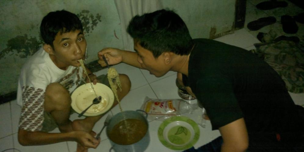 Viral Tips Hemat Ala Anak Kos, Bisa Makan Satu Bulan Penuh Cuma Modal Rp150 Ribu, Netizen Malah Tepuk Jidat