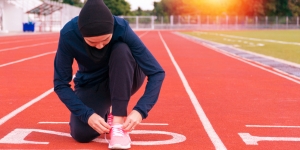 Jangan Sampai Cedera, Intip Tips Memilih Sepatu Lari yang Tepat