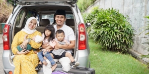 Ayah Bunda Wajib Tahu, Risiko Bawa Bayi Lakukan Perjalanan Jarak Jauh