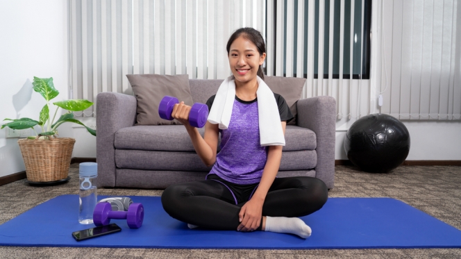 4 Perlengkapan Olahraga Wajib Punya untuk Maksimalkan Latihan Fisik di Rumah