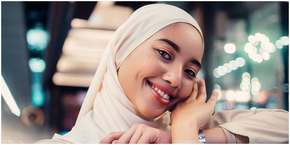 4 Manfaat Minyak Zaitun untuk Bibir, Scrub Alami Angkat Sel Kulit Mati