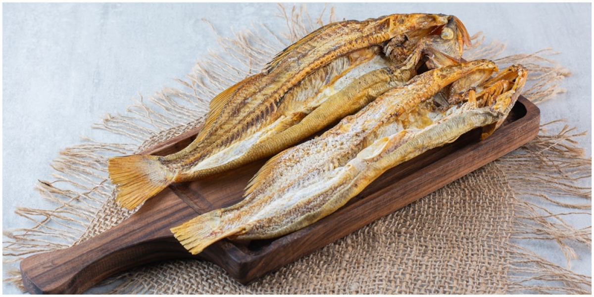 Makanan Sederhana Sarat Gizi, Inilah 8 Manfaat Ikan Asin untuk Kesehatan Tubuh