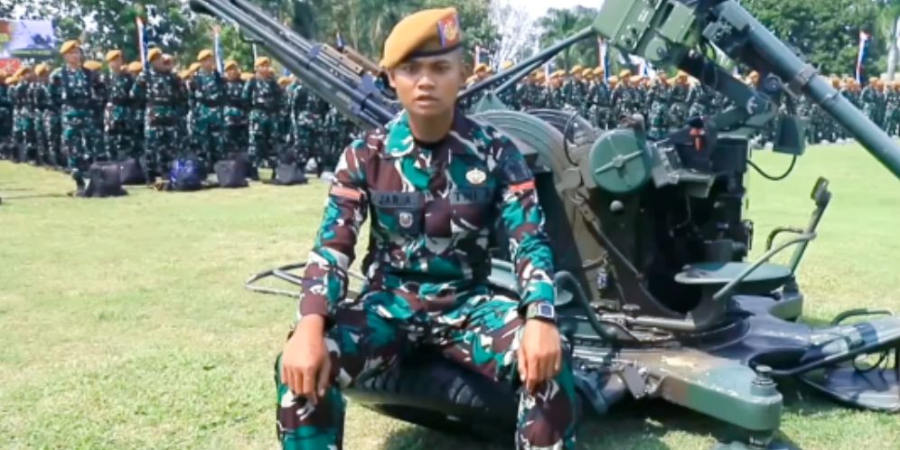 Dulu di Bully Saat Jadi OB, Kini Anak Petani Ini Ditangisi Orang Sekampung Saat Lulus TNI AD
