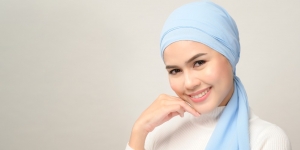 Dear Hijabers, Intip Tips Menjaga Kebersihan dan Kesegaran Rambut dari Pakarnya