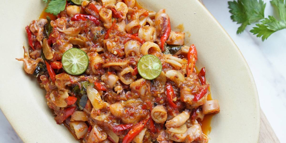 Cumi Asin Sambal Bawang, Pedasnya Menantang Lidah