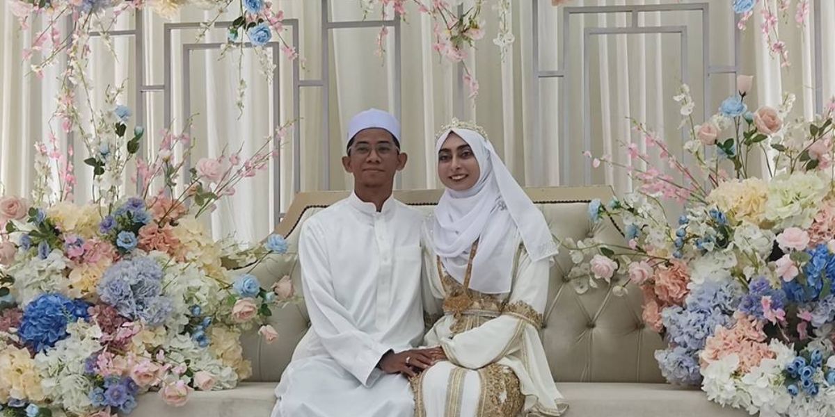 Mimpi Nikahi Gadis Bule Terwujud, Pria Ini Ikut Nikah Massal dengan Wanita dari Hawai