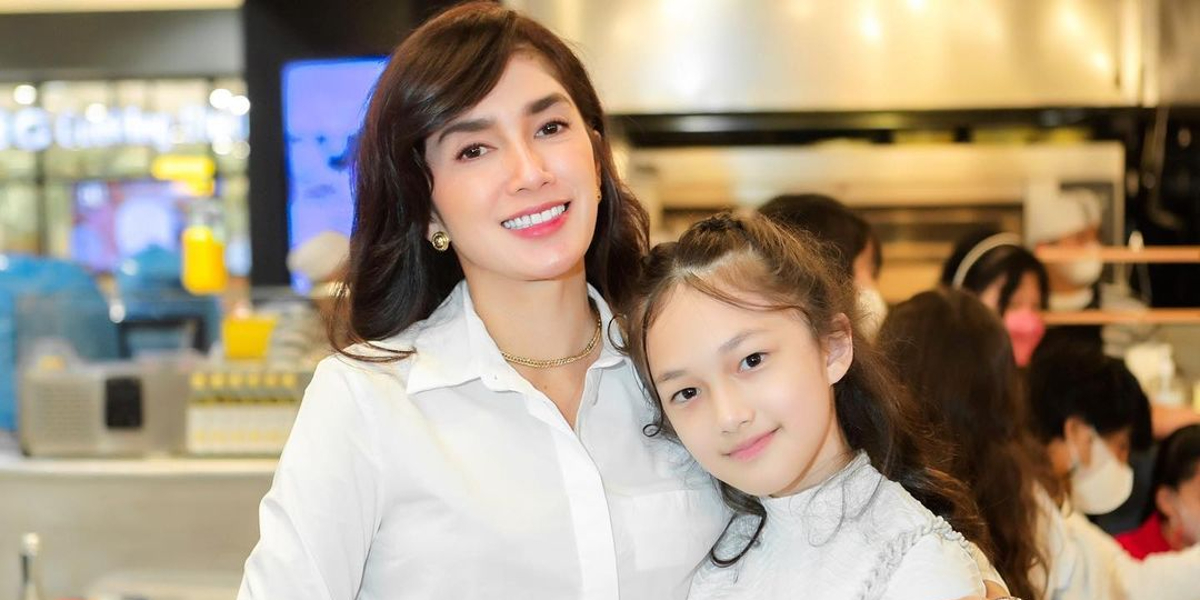 Wajah Cantik Elea Putri Ussy dan Andhika Pratama Bikin Netizen Terhipnotis