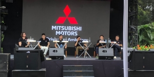 Setengah Abad Eksis di Indonesia, Mitsubishi Serahkan 50 Unit New Xpander Cross ke Konsumen
