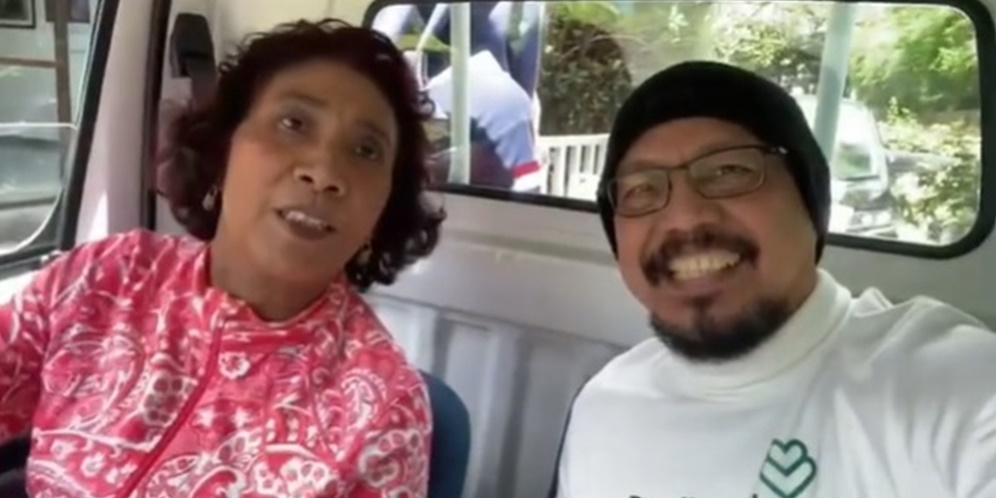 Cuma Pakai Kipas Angin, Ini Potret Mobil Susi Pudjiastuti, Beda Dari yang Lain!