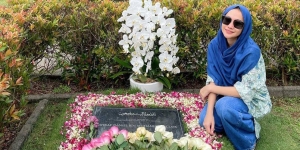 Potret Stevie Agnecya Mantan Istri Samuel Rizal yang Kini Berhijab, Masyallah Cantik Banget!