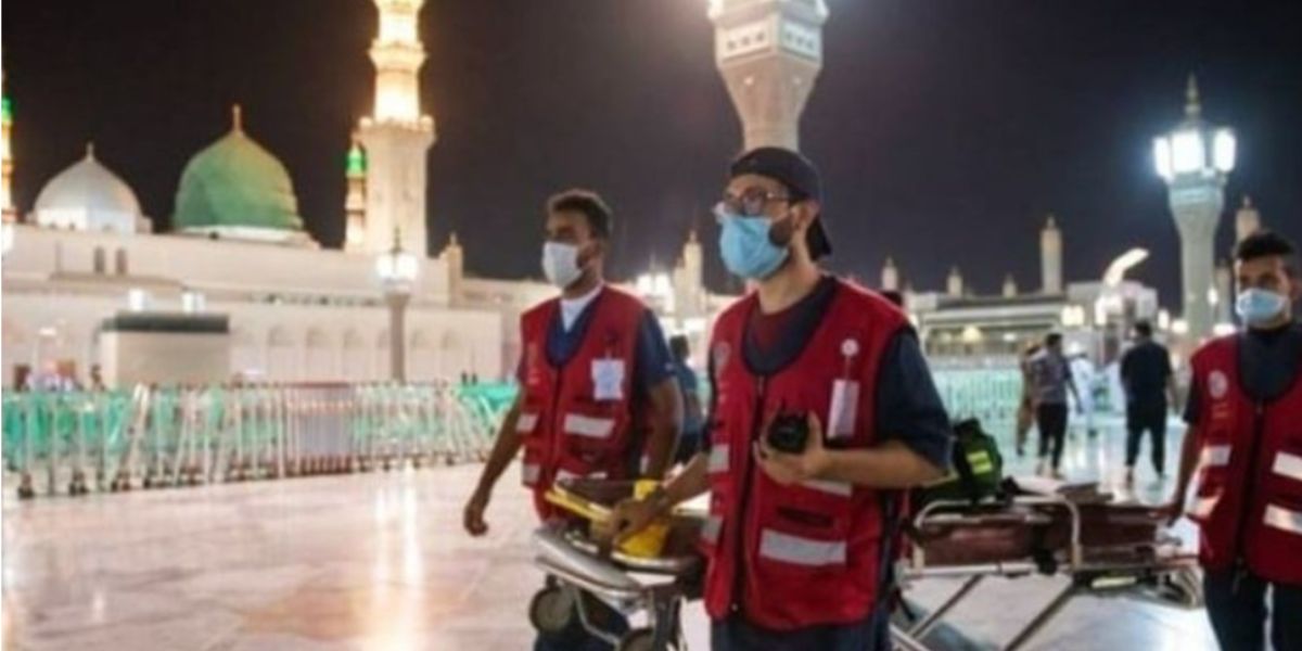 Ketubah Pecah Saat Ibadah, Jemaah Bumil Melahirkan di Masjid Nabawi