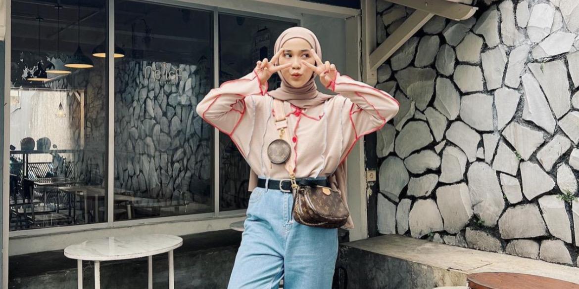 Inspirasi Outfit Kasual untuk Ngampus ala Selebgram Bandung Indy Ratna Pratiwi