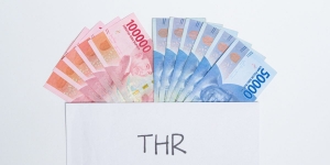Survei: 53 Persen Warga Indonesia Akan Gunakan THR untuk Belanja daripada Nabung