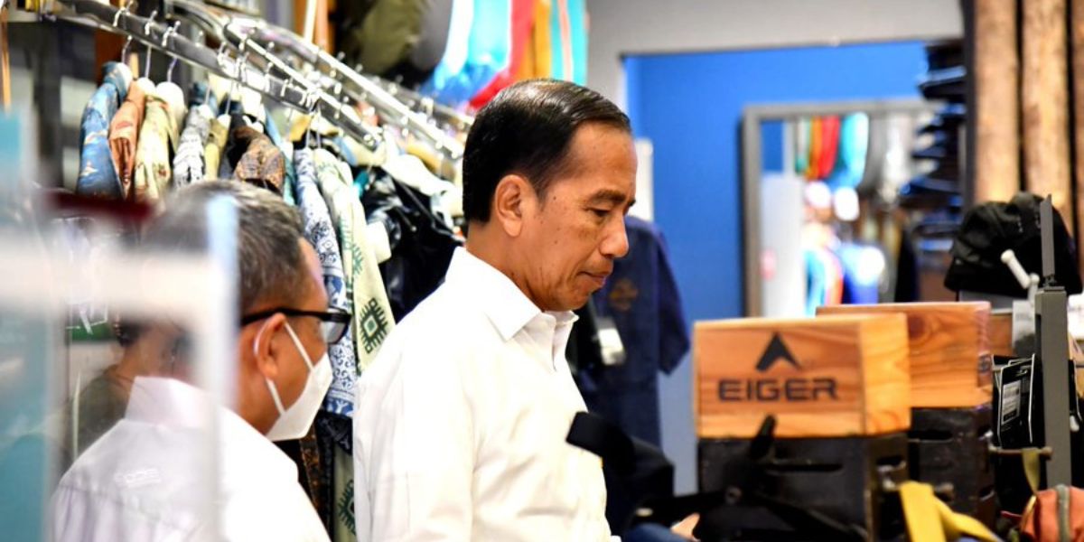 Jokowi Mendadak Bikin Heboh Pengunjung Mal Kokas, Ada Apa?