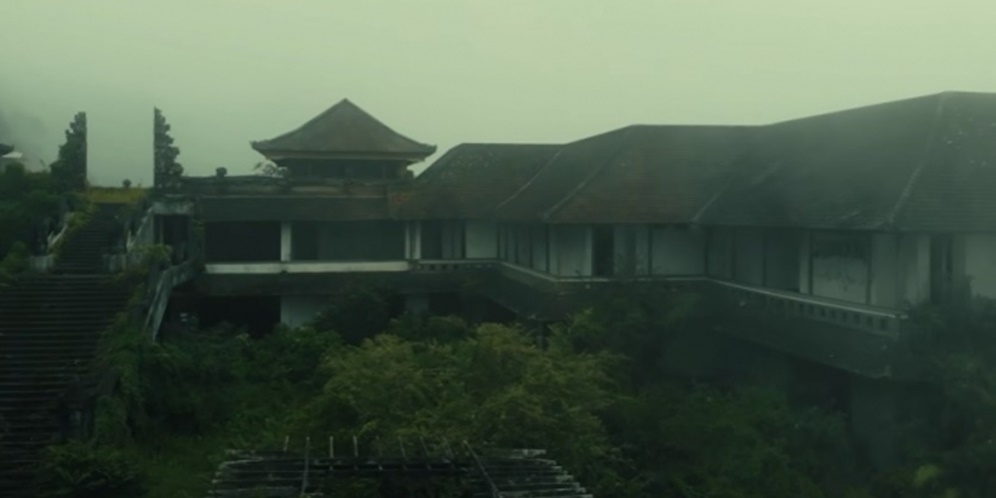 Potret Hotel Mewah Milik Tommy Soeharto yang Kini Terbengkalai, Penampakannya Bikin Merinding, Dijuluki 'Istana Hantu`