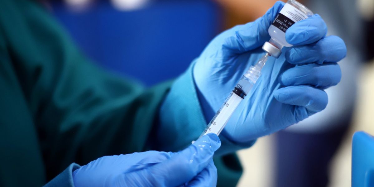Mulai Besok, Masyarakat Umum Bisa Vaksin Booster ke Dua, Cek Syaratnya