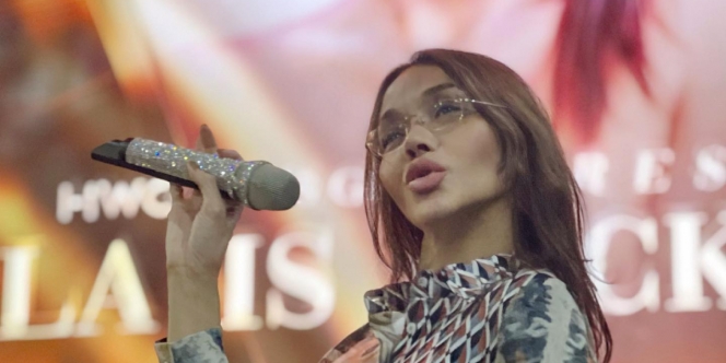 Bukan Nyinyir Haters, Bunda Corla Takut kepada Sebuah Lagu Jawa: Teriak Ketakutan Sampai Lompat ke Pangkuan