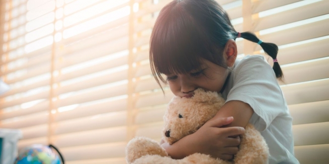 4 Fakta Penting Trauma Pada Anak, Tak Boleh Dianggap Sepele