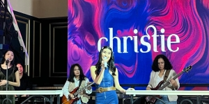 Christie Luncurkan Single 'Love Me Back', Jefri Nichol Digandeng Jadi Model Video Clip