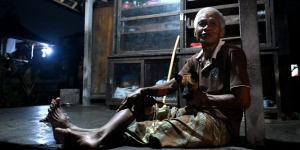 Jokowi Malam-Malam Blusukan ke Rumah Warga Ubud Sampai Bikin Pria Ini Kaget dan Menangis