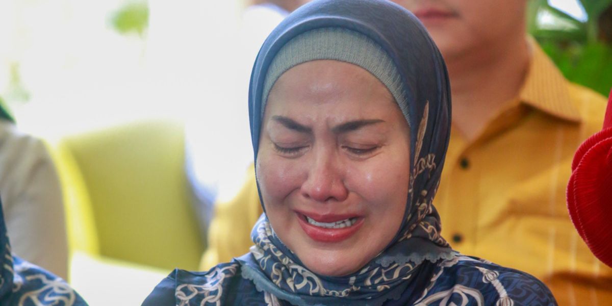Venna Melinda Tak Mau Layani di Ranjang, Ferry Irawan Ancam Sebar Video Syur