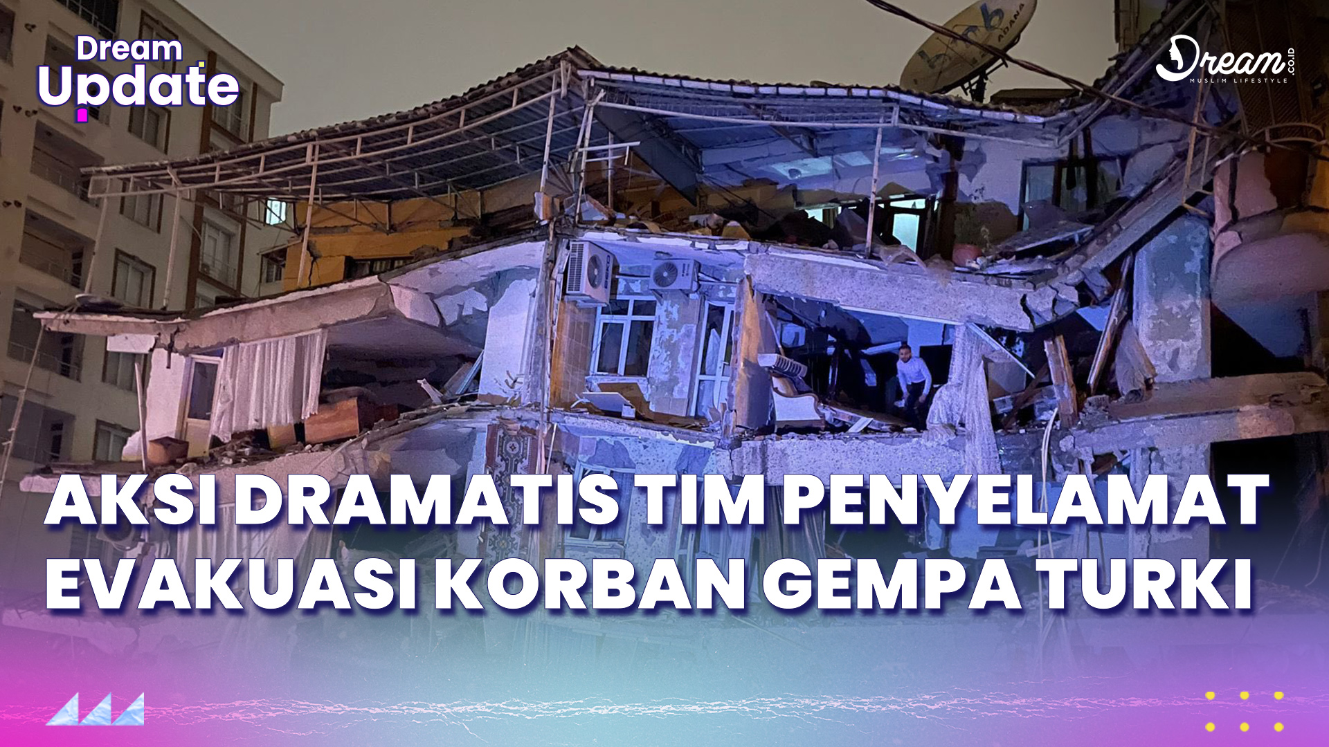 Aksi Dramatis Tim Penyelamat Evakuasi Korban Gempa Turki