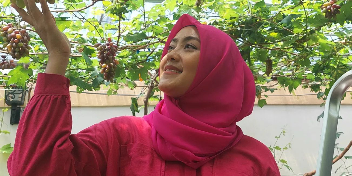 Potret Cantik Widiyanti Istri Narji yang Merupakan Mantan Pramugari