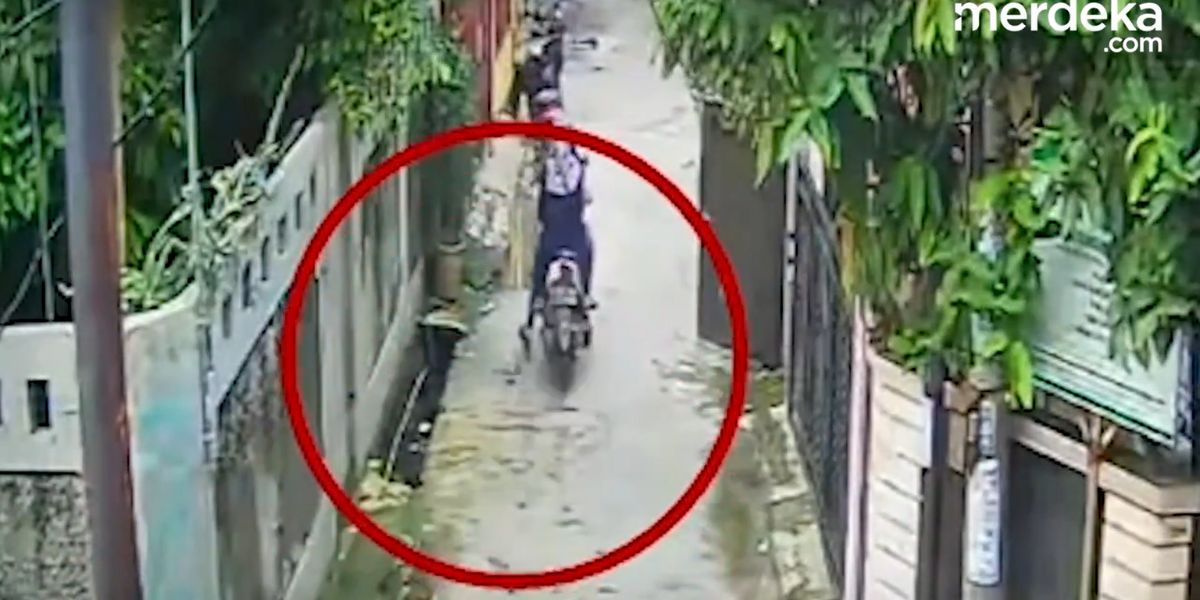 Rekaman CCTV Detik-Detik 2 Wanita Sebelum Tewas Dicor di Bekasi