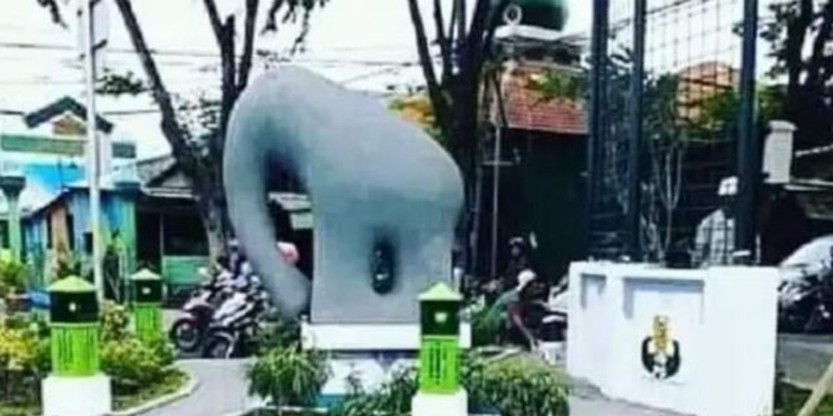 Viral Patung Gajah Mungkur di Gresik, Enggak Mirip Gajah Tapi Habiskan Dana Tp1 Miliar