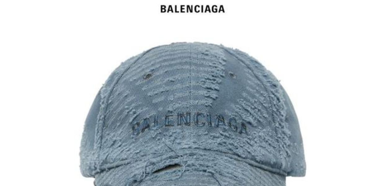 Balenciaga Rilis Koleksi Terbaru, Jual Topi Sobek-Sobek Rp5 Juta