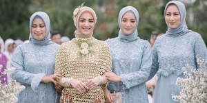 Ide Model Baju Bridesmaid Hijab dari Instagram, Modis dalam Balutan Gamis