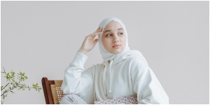 4 Tutorial Hijab Segi Empat Simpel dan Modis untuk Remaja, Anti Ribet dan Kekinian