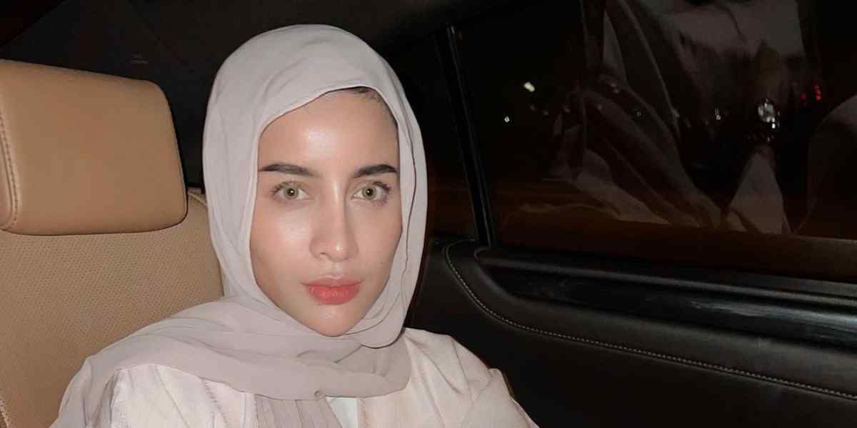 Fresh Look Dengan Makeup Dan Skincare Ala Aghnia Punjabi