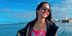 Potret Cantiknya Chelsea Islan Saat Prosesi Siraman Jelang Nikah