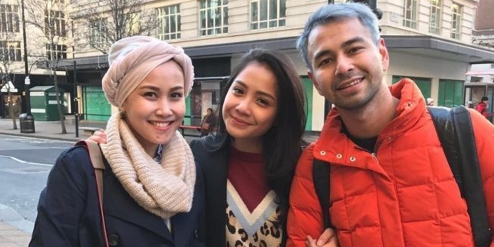 10 Adu Gaya Nagita Slavina VS Mimi Bayuh, Karyawan RANS yang Digosipkan Selingkuhan Raffi Ahmad, Bak Langit dan Bumi?