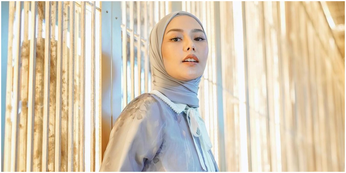 8 Outfit Lebaran Remaja Hijab 2023 yang Bisa Jadi Inspirasi Kamu
