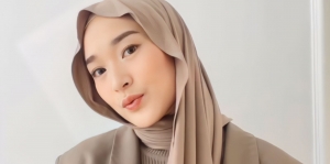 Kunci Pakai Hijab Jersey Nyaman dengan Look Stylish