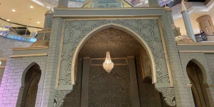 Tengok Dekorasi Mal yang Terinspirasi dari Masjid Al-Sahaba di Afrika