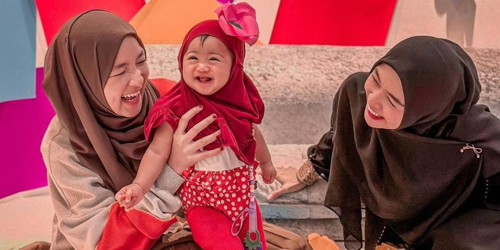 Potret Nissa Sabyan Momong Baby Moana, Netizen: Sudah Cocok Jadi Ibu