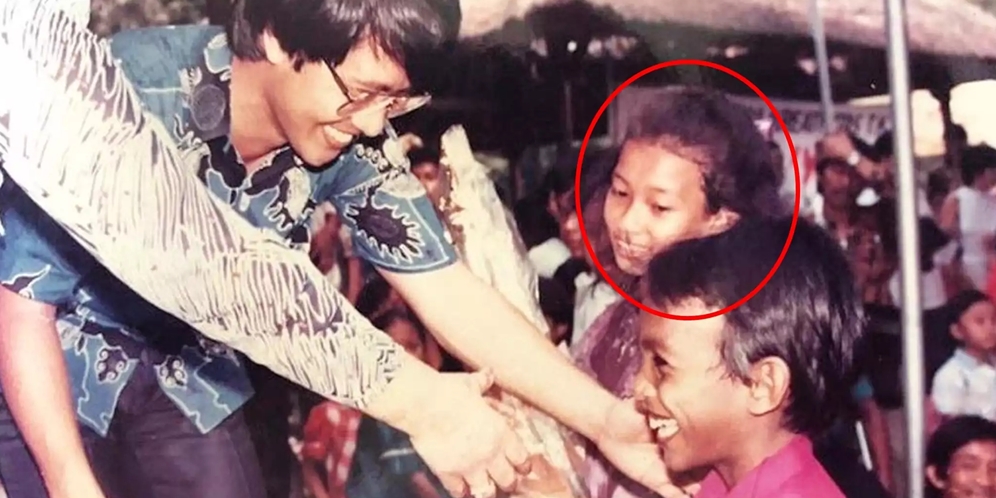 Ingat Bocah Perempuan yang Foto Bareng Kak Seto? Kini Jadi Penyanyi Diva Indonesia, Dua Kali Terjerat Kasus Narkoba, Ini Potretnya