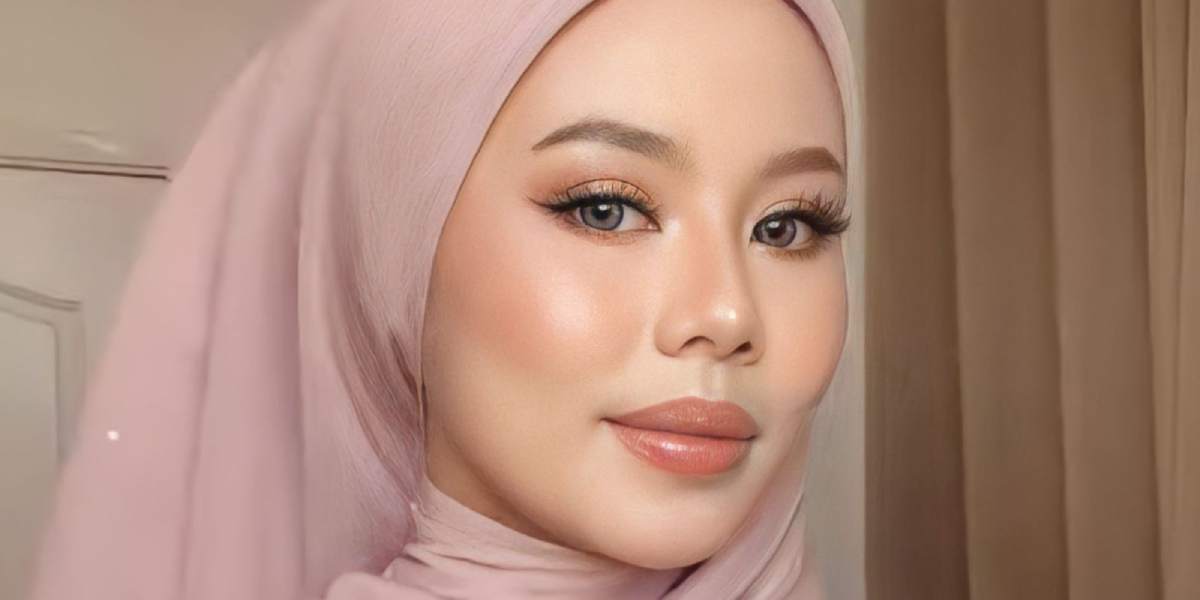 Style Hijab Feminin, Biar Tampak Anggun Saat Halal bi Halal