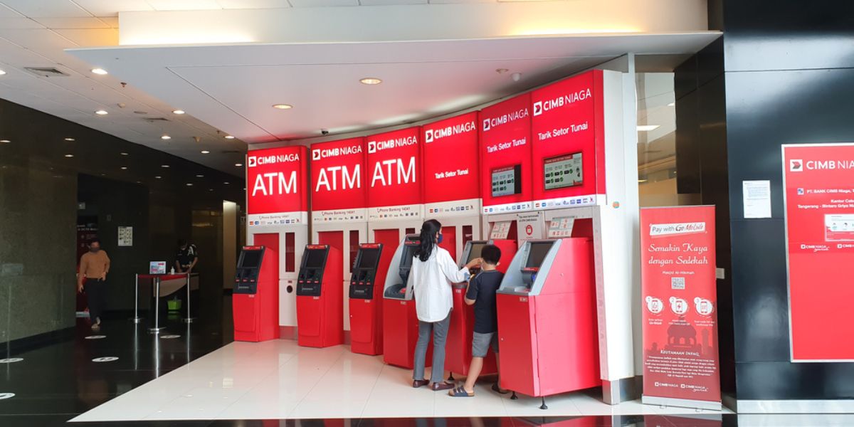 20% Nilai Transaksi Kartu Kredit CIMB Niaga Berasal dari `Gesek` Syariah