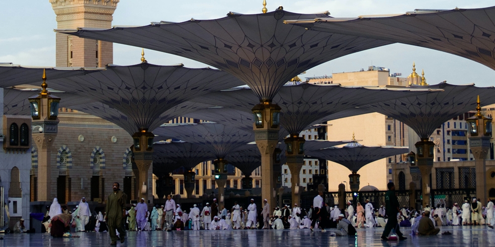 Hukum Melaksanakan Sholat Arba'in bagi Jemaah Haji Lansia dan Risiko Tinggi