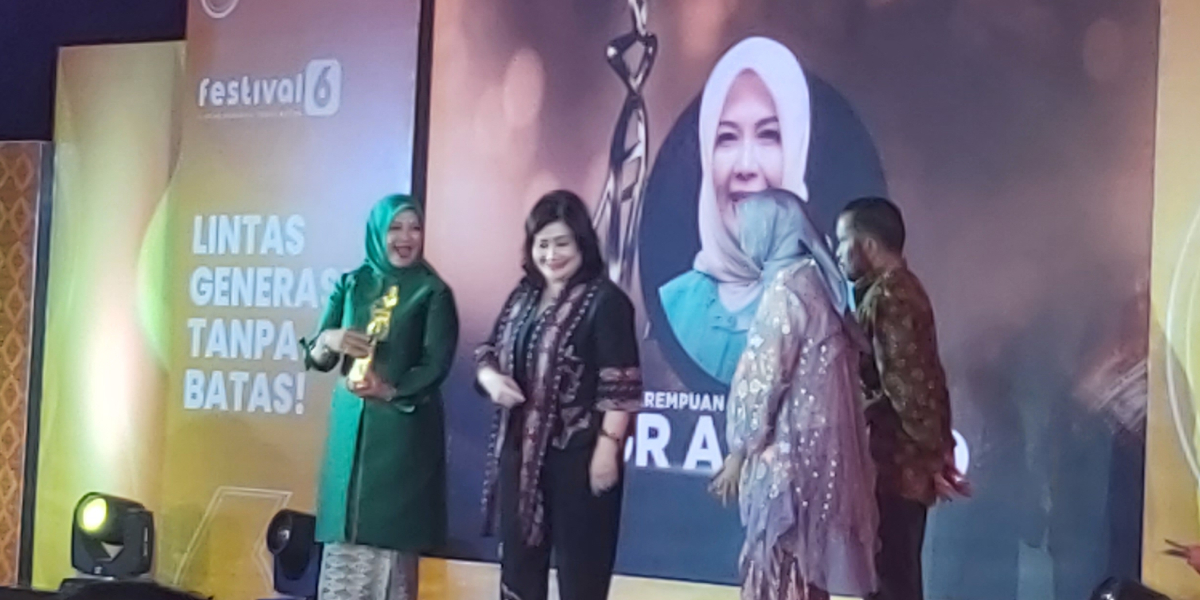 Nur Asia Uno Sabet Penghargaan Perempuan Hebat Penggerak UMKM dari Liputan6