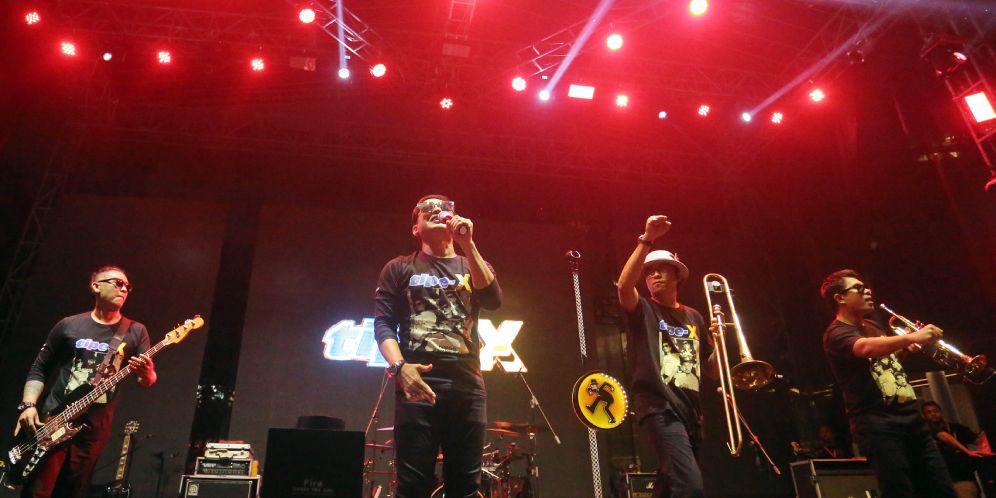 Tipe-X Bawakan Lagu Hits Tutup Keseruan Festival 6