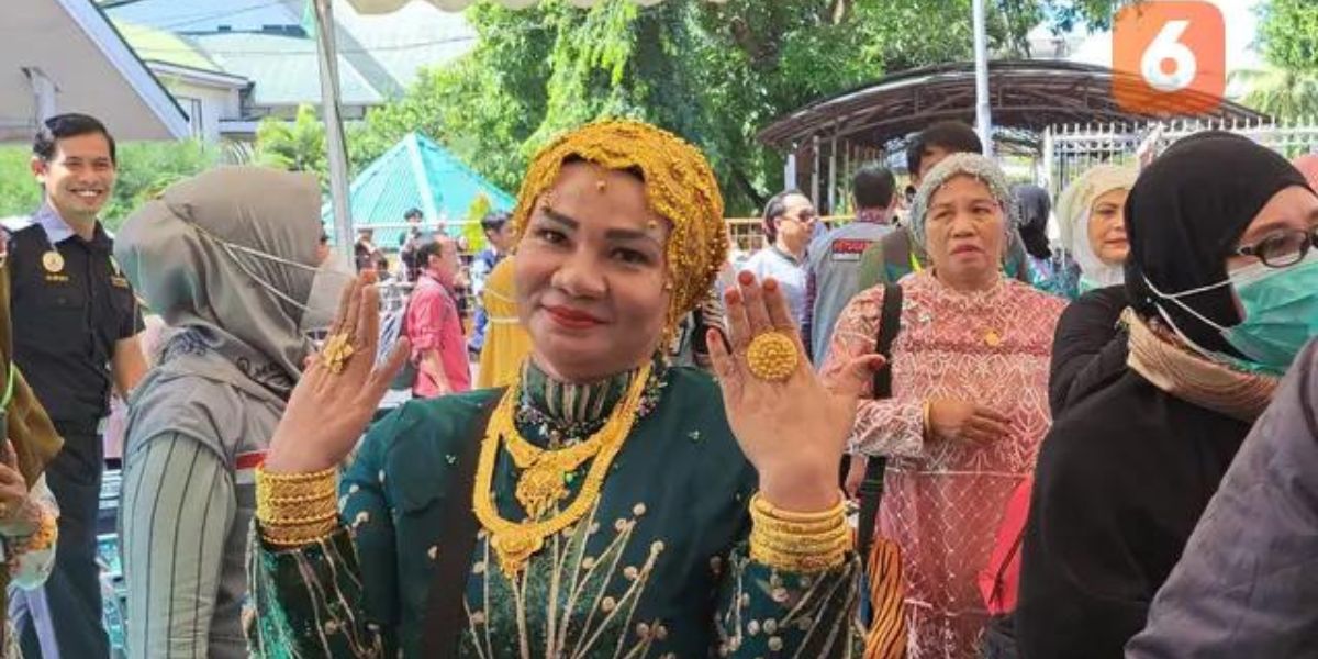 Jemaah Haji Makassar Pamer Emas Saat Pulang dari Tanah Suci, Langsung Didatangi Bea Cukai
