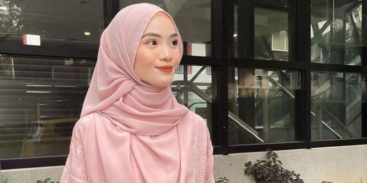 Hijab Flowy Style Anggun, Bisa untuk Hadiri Acara Formal